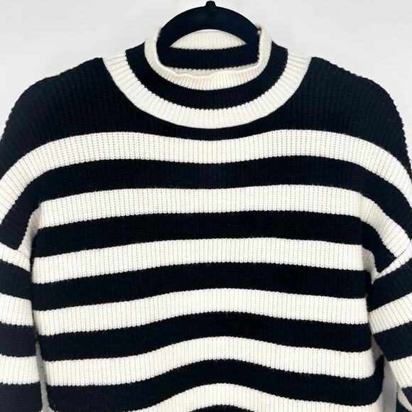 Philosophy Mock Neck Black and White Striped Oversized Sweater Size S - Picture 2 of 6